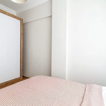 Gorgeous In The Heart Of Cihangir Стамбул