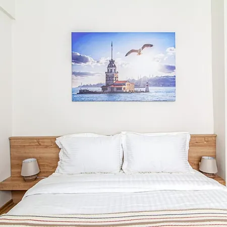 Gorgeous In The Heart Of Cihangir Apartament